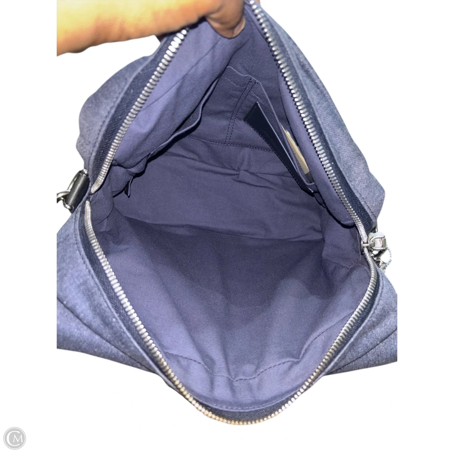 Handbag By Clothes Mentor, Size: Medium
