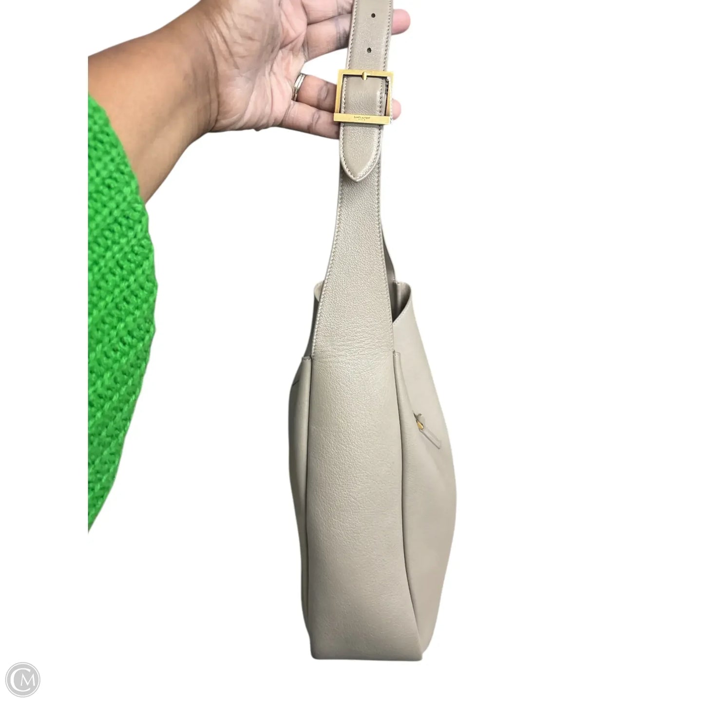 Yves Saint Laurent Handbag Large LE 5 À 7 supple  in grained leather Tan