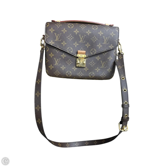 Handbag Luxury Designer By Louis Vuitton, Size: Medium