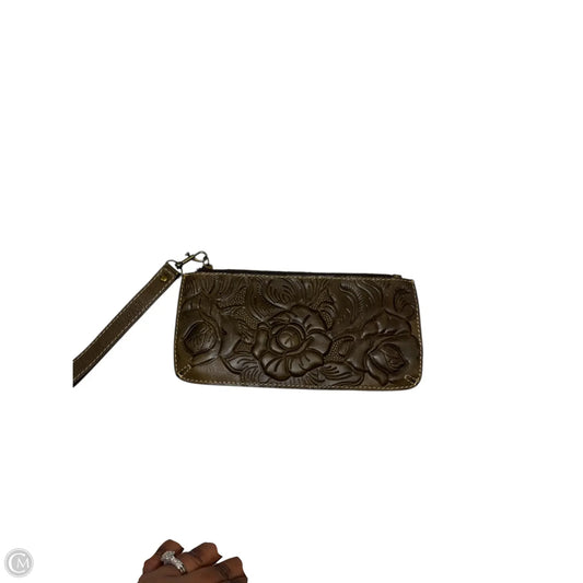 Wristlet Designer By Patricia Nash, Size: Large