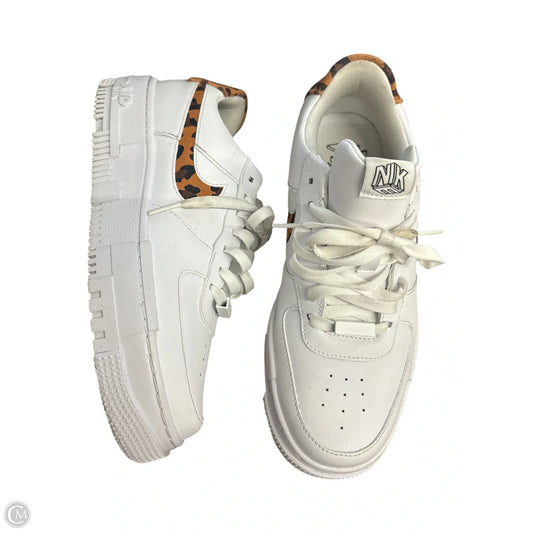 Shoes Sneakers By Nike In White Leopard, Size: 9 women's