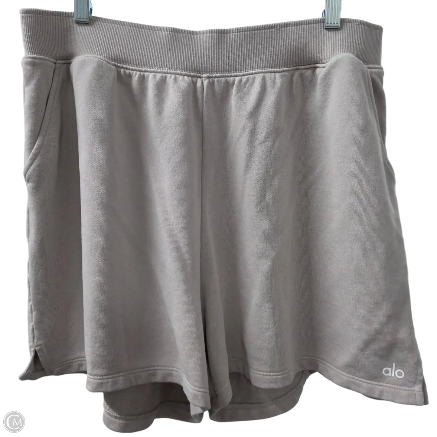 Shorts By Alo In Taupe, Size: L