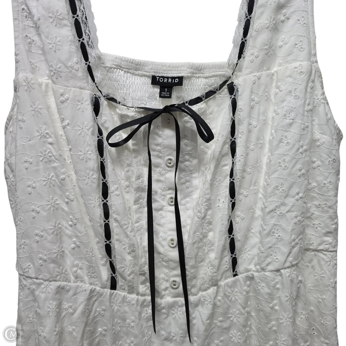 Top Sleeveless Basic By Torrid In White, Size: 1x