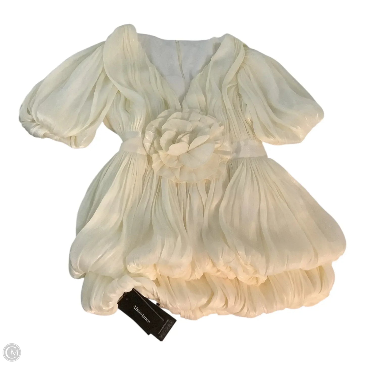 Top Short Sleeve By Clothes Mentor In Cream, Size: L