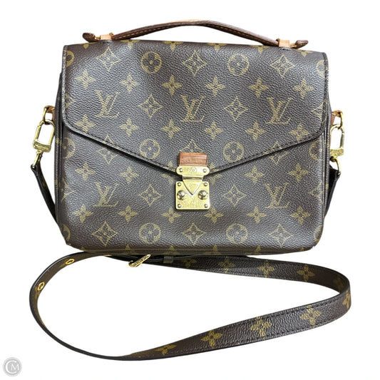 Handbag Luxury Designer By Louis Vuitton, Size: Medium