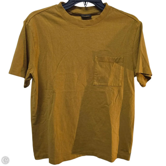 Top Short Sleeve Basic By Clothes Mentor In Gold, Size: S