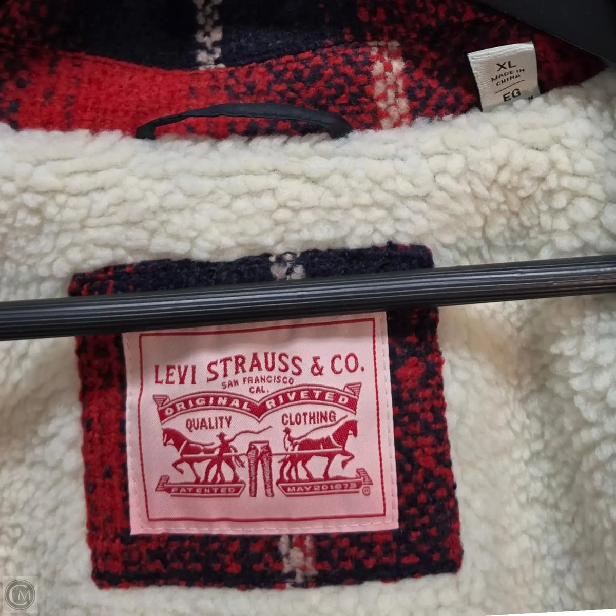 Levis Sherpa Lined Coat In Blue & Red, Size: XL
