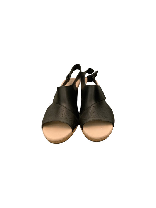 Tan Sandals Heels Wedge Cole-haan, Size 8