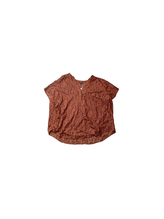 Top Short Sleeve Basic By Torrid In Brown, Size: 4x