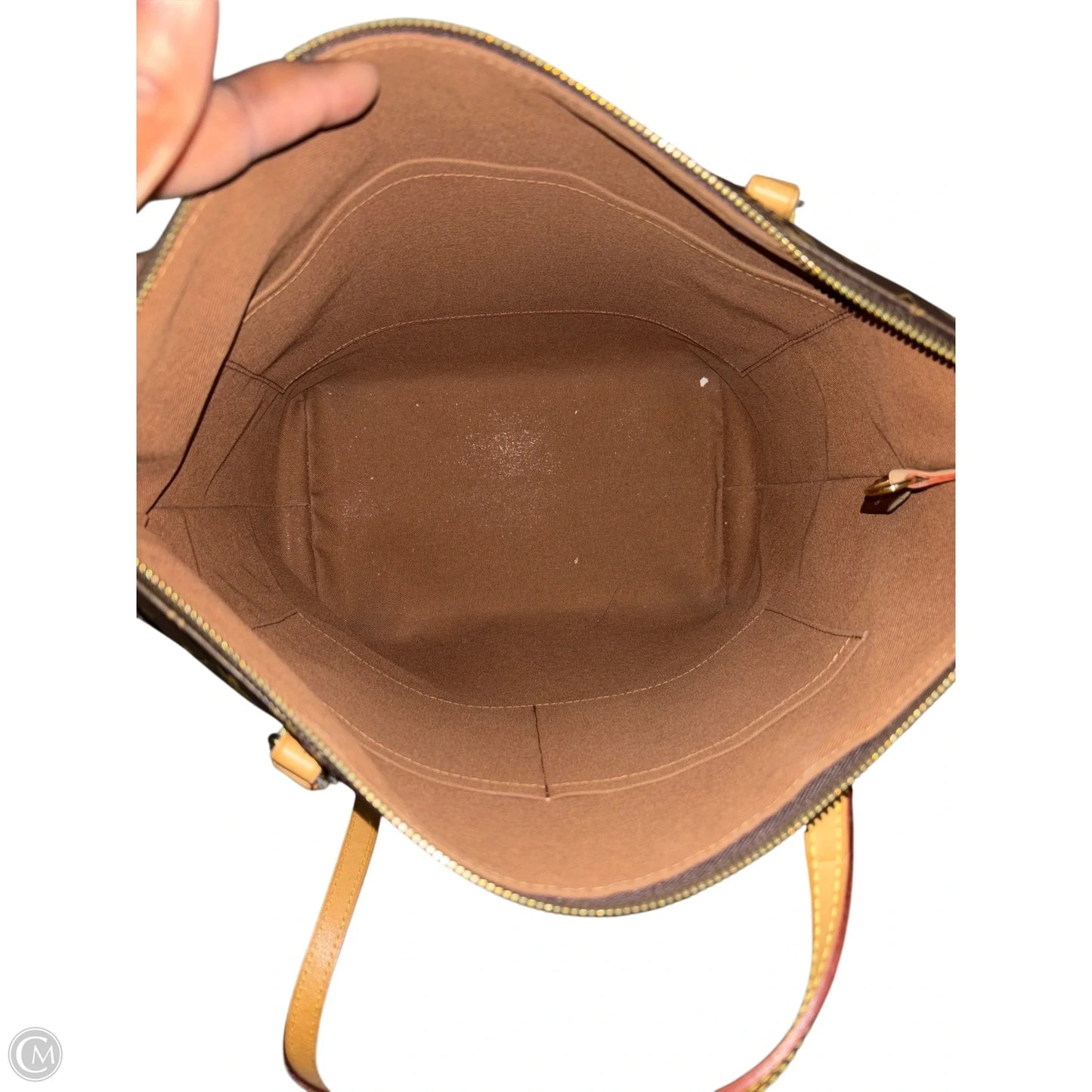 Handbag Luxury Designer By Louis Vuitton, Size: Medium