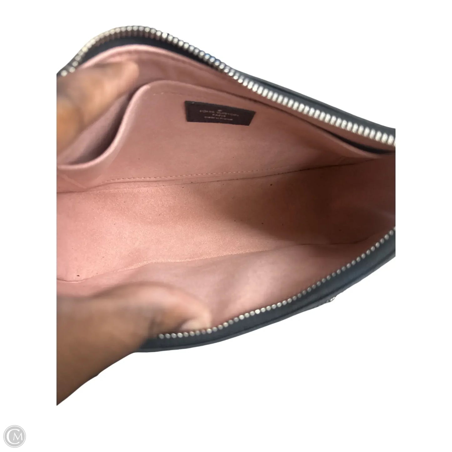 Handbag Luxury Designer By Louis Vuitton, Size: Medium