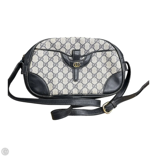 Handbag Luxury Designer By Gucci, Size: Medium