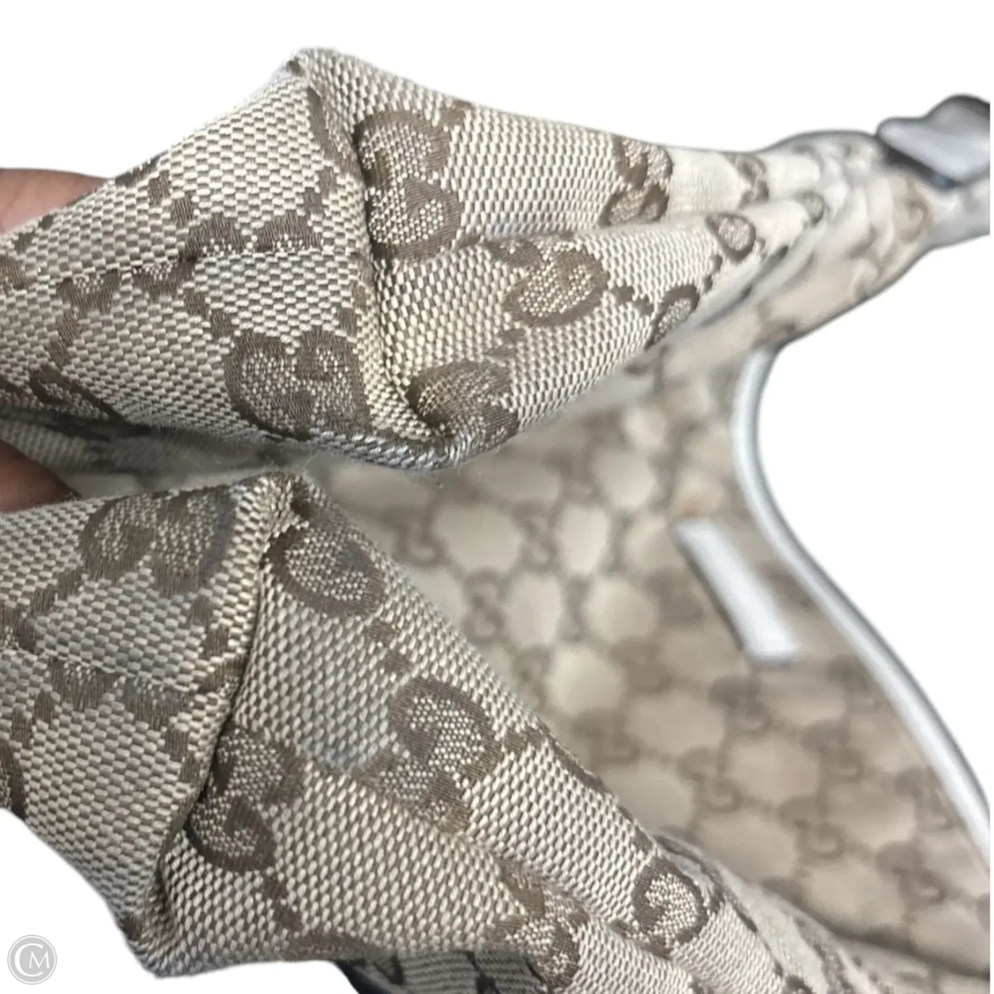 Handbag Luxury Designer By Gucci, Size: Medium