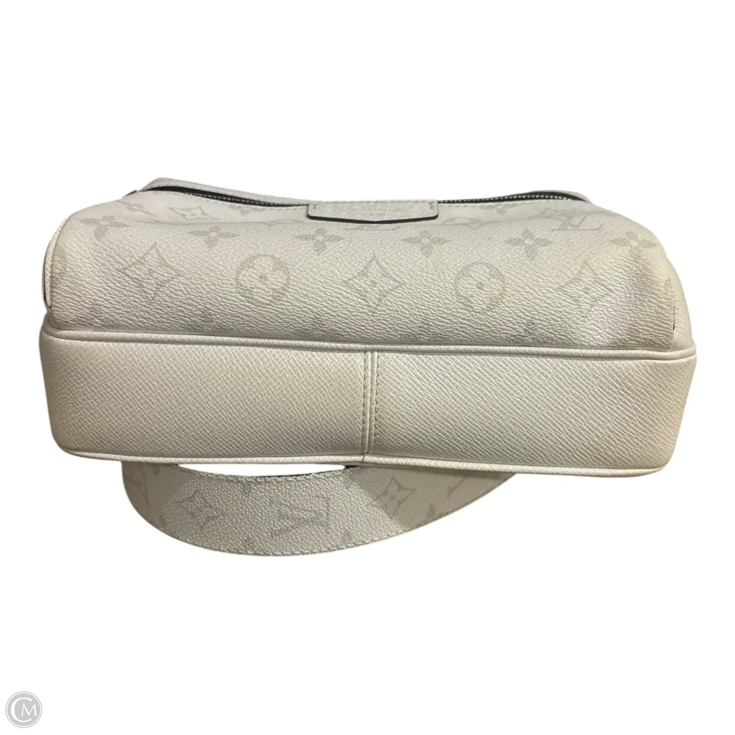 Handbag Luxury Designer By Louis Vuitton, Size: Small