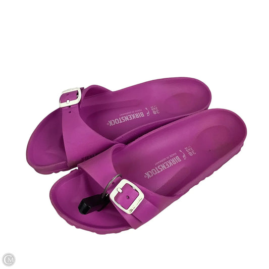 Sandals Flats By Birkenstock In Purple, Size: 7 (38)