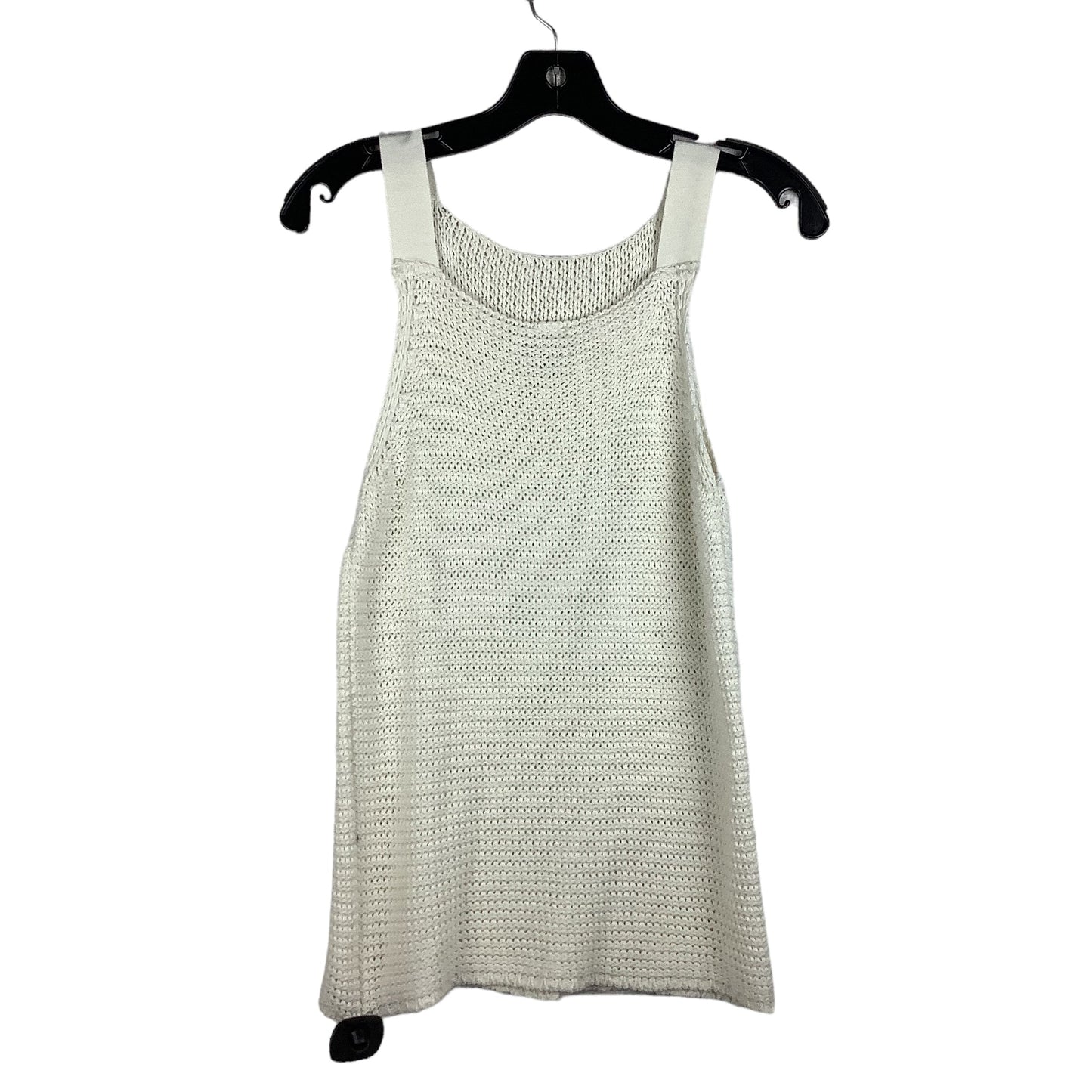 White Top Sleeveless Cmb