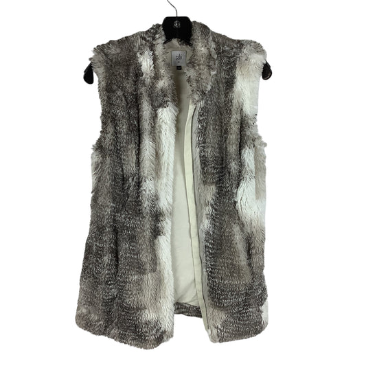 Vest Faux Fur & Sherpa By Cabi In Grey, Size: Xs