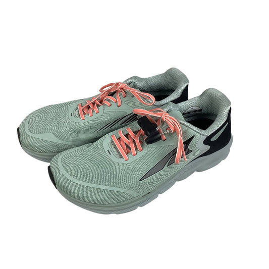 Shoes Athletic By Clothes Mentor In Green, Size: 10.5