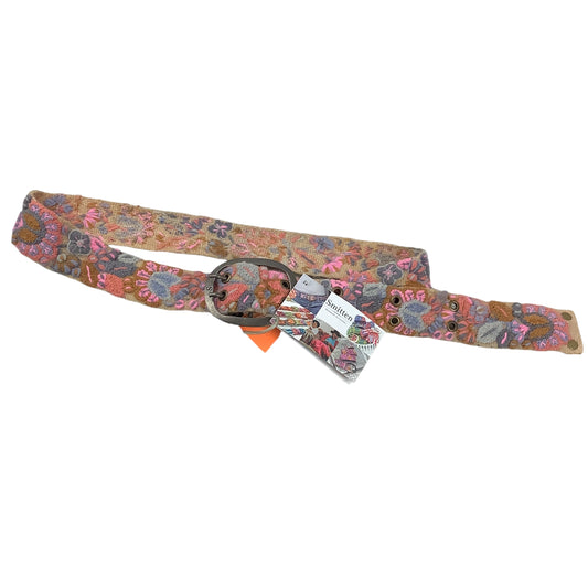 Belt By Clothes Mentor, Size: Medium