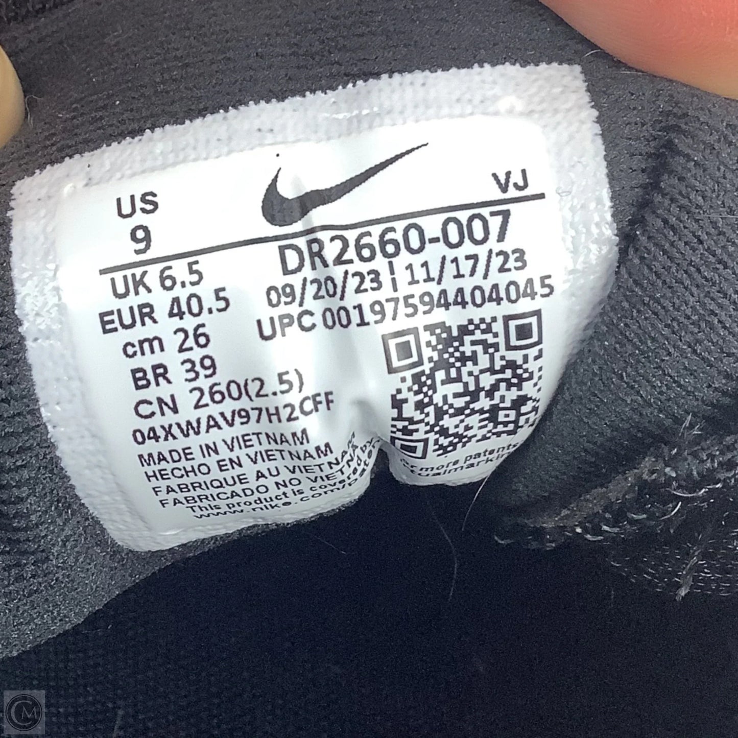 Shoes Athletic By Nike In Black, Size: 9