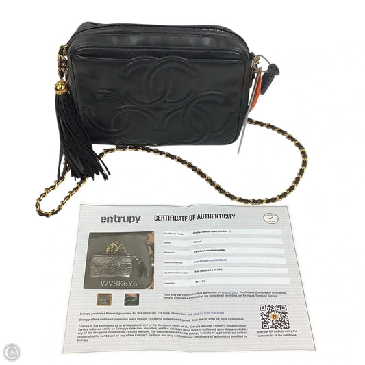 Crossbody Luxury Designer By Chanel, Size: Medium