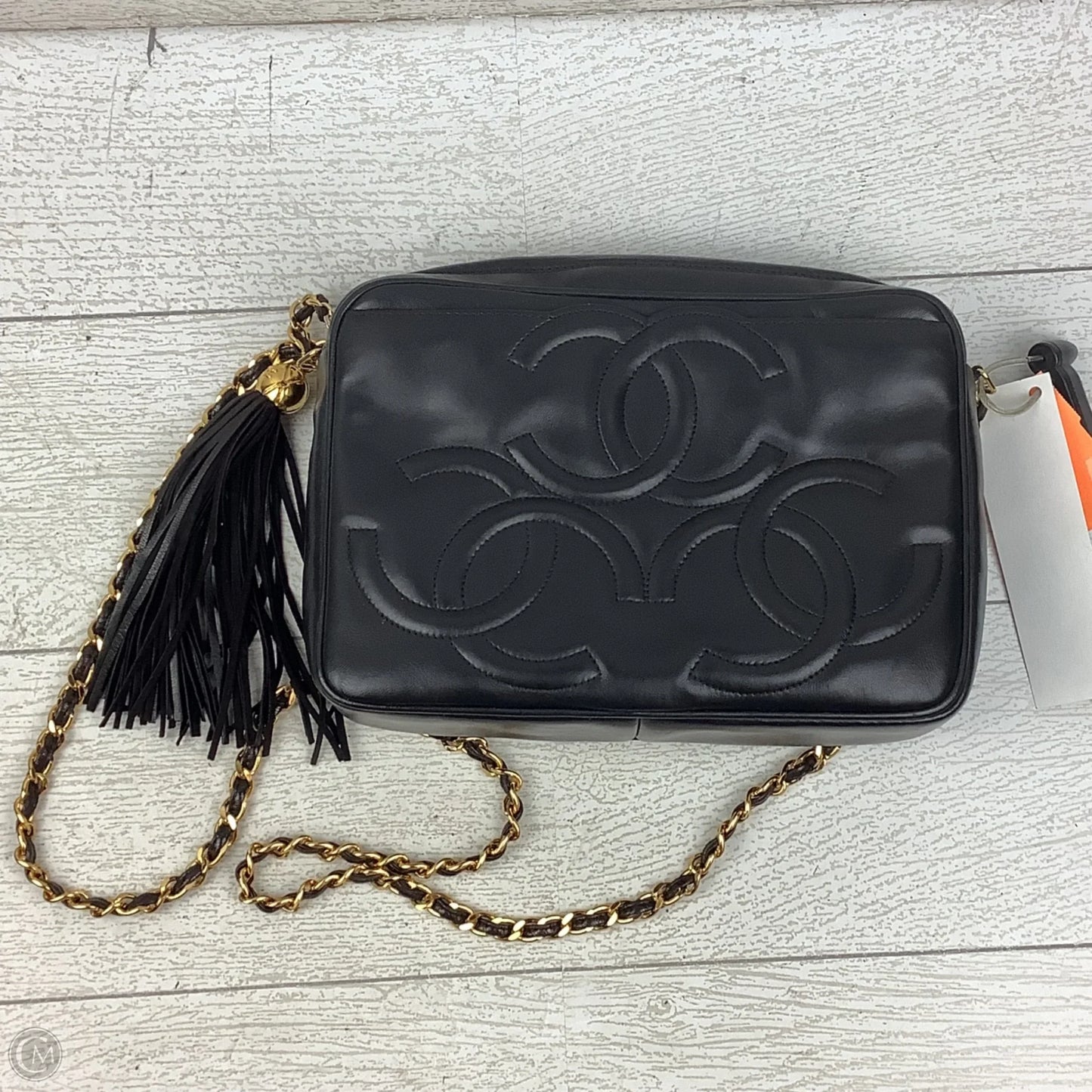 Crossbody Luxury Designer By Chanel, Size: Medium