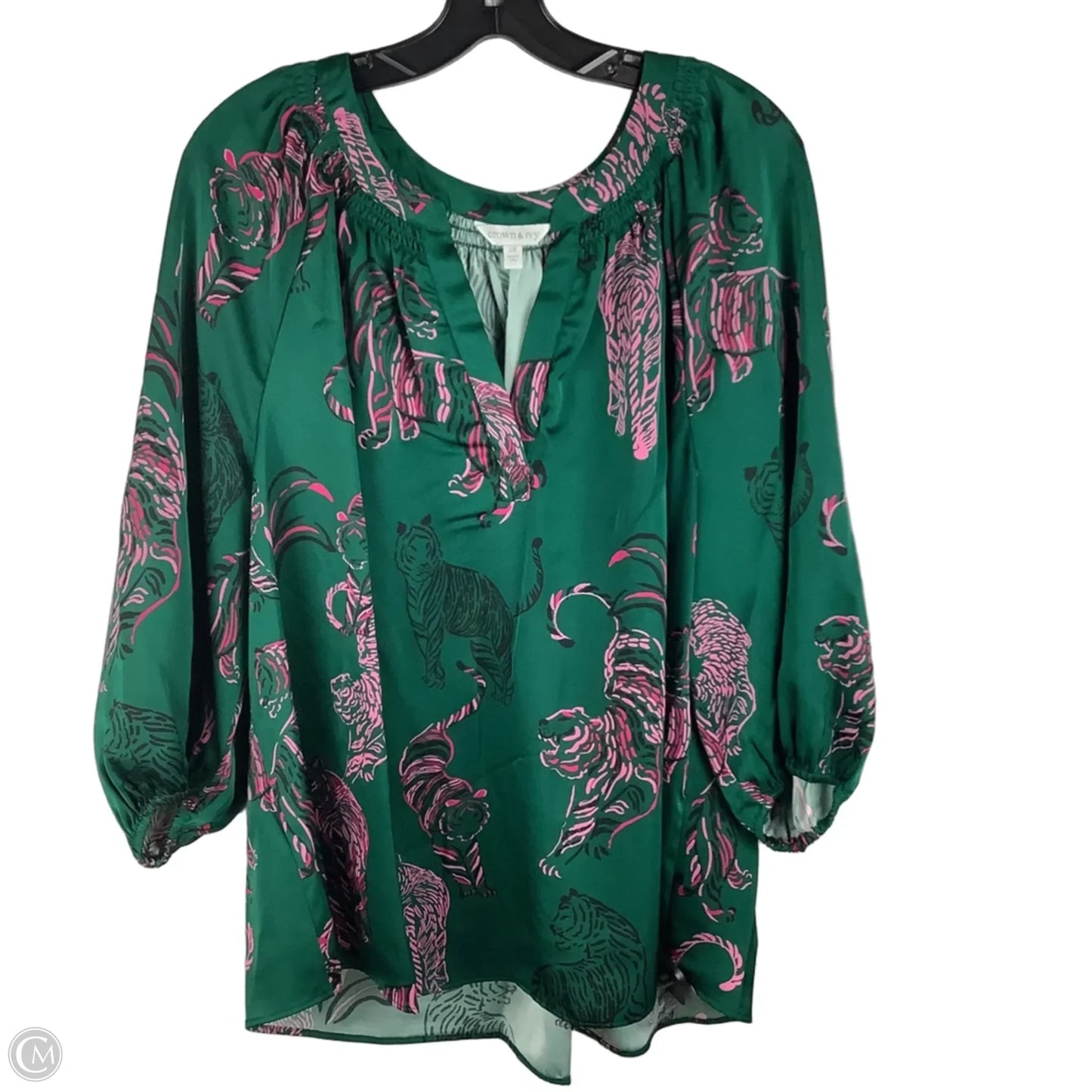Top Short Sleeve By Crown And Ivy In Green, Size: 2x