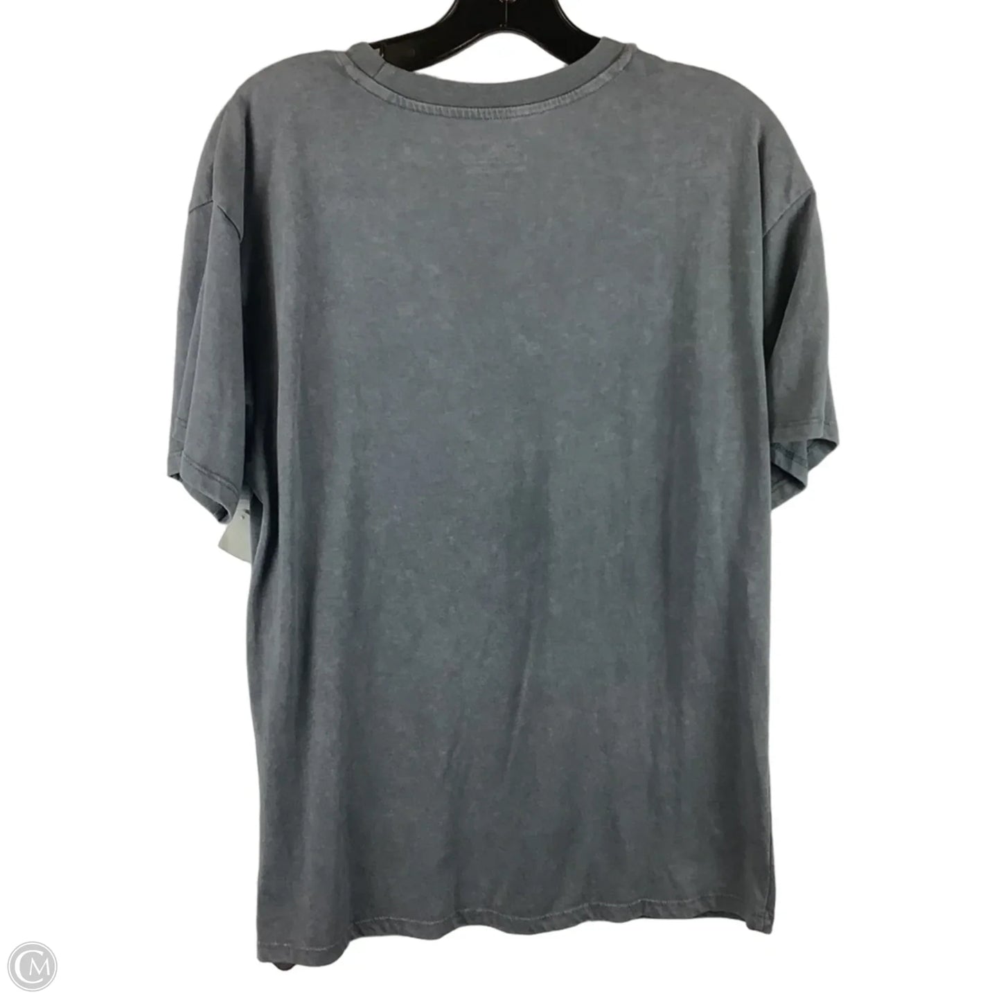 Top Short Sleeve Basic By Clothes Mentor In Grey, Size: M