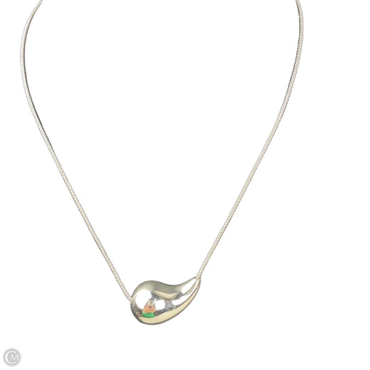 Necklace Charm By Clothes Mentor
