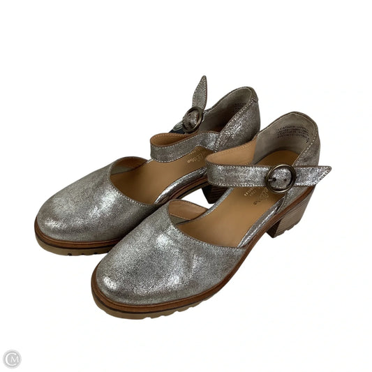 Shoes Heels Block By Seychelles In Silver, Size: 7.5