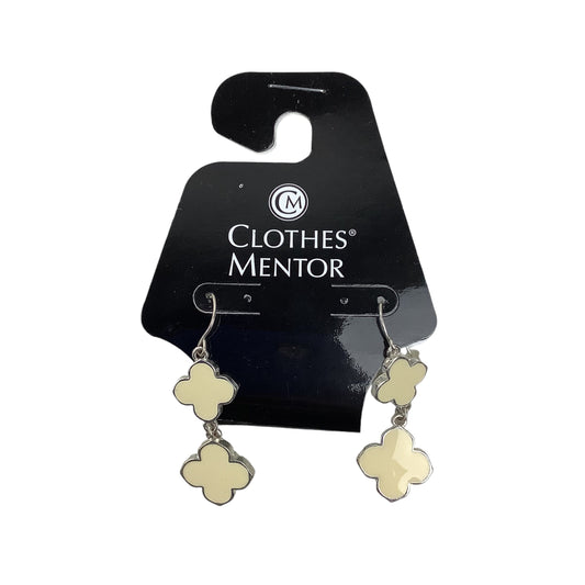 Earrings Dangle/drop By Clothes Mentor