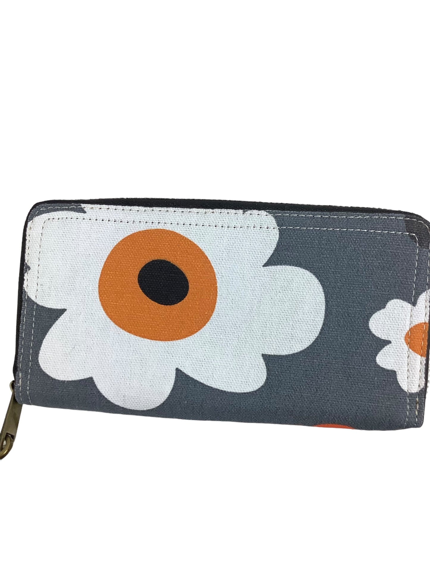 Wallet By Clothes Mentor, Size: Medium