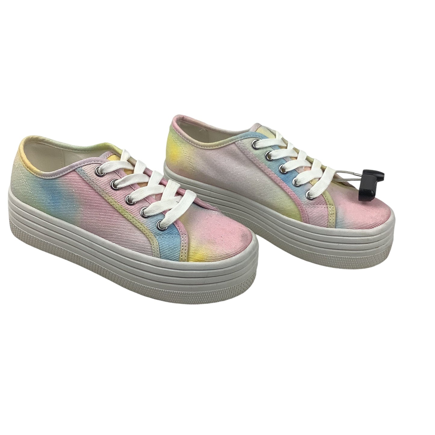 Shoes Sneakers By Steve Madden In Multi-colored, Size: 6.5