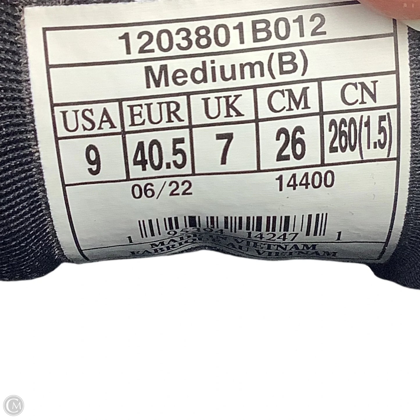 Shoes Athletic By Brooks In Black, Size: 9