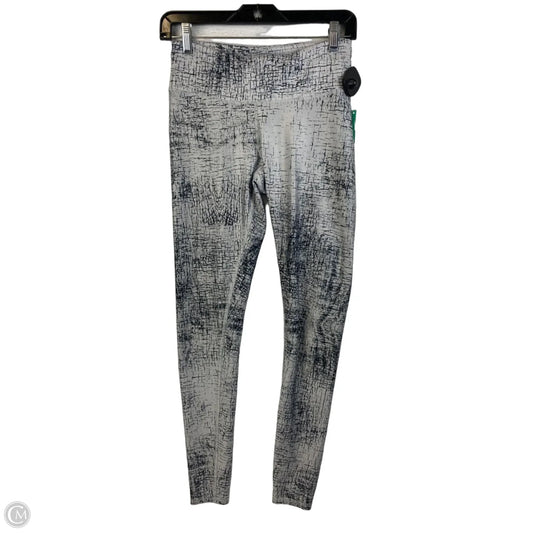 Athletic Leggings By Alo In Grey, Size: S