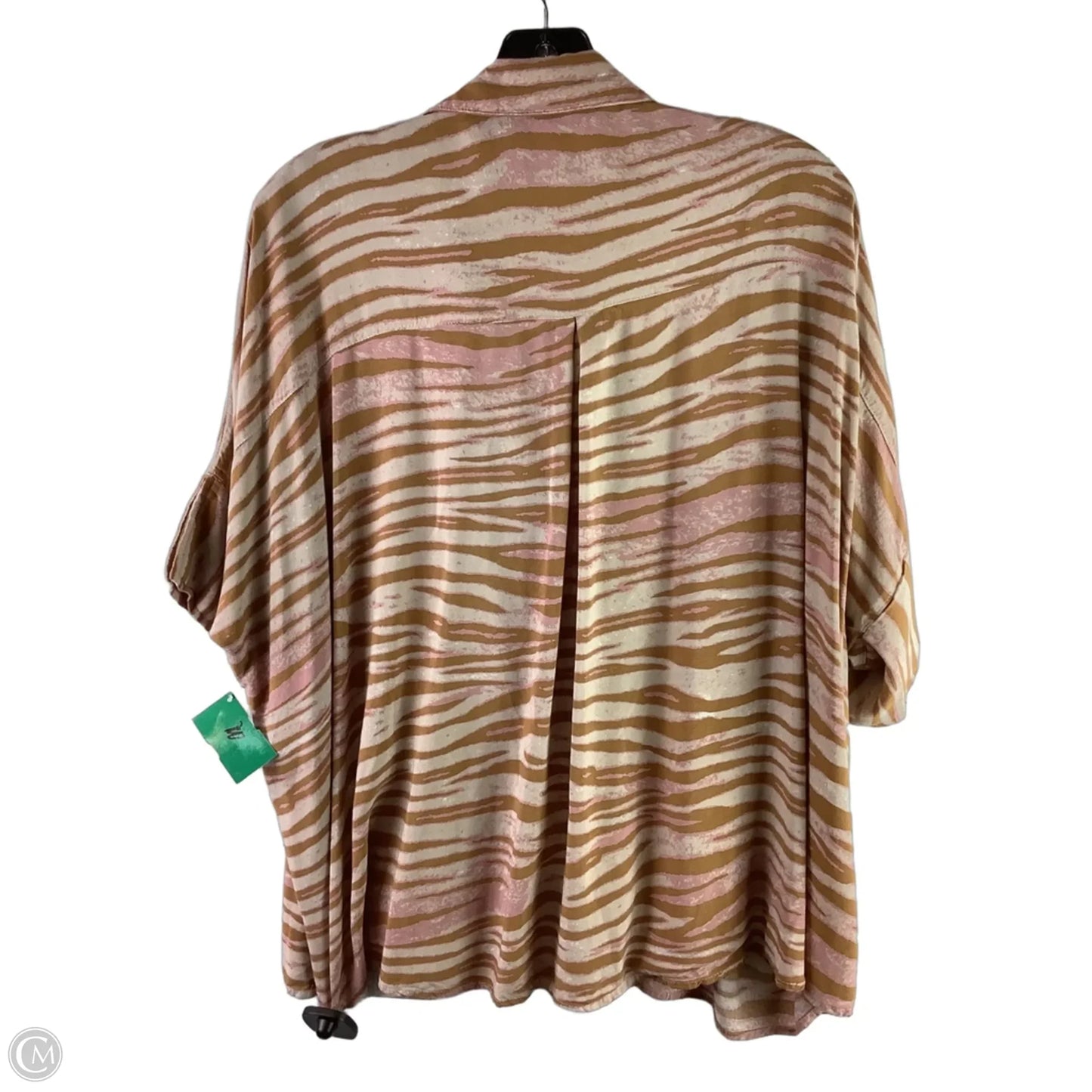 Top Short Sleeve By Entro In Tan, Size: M