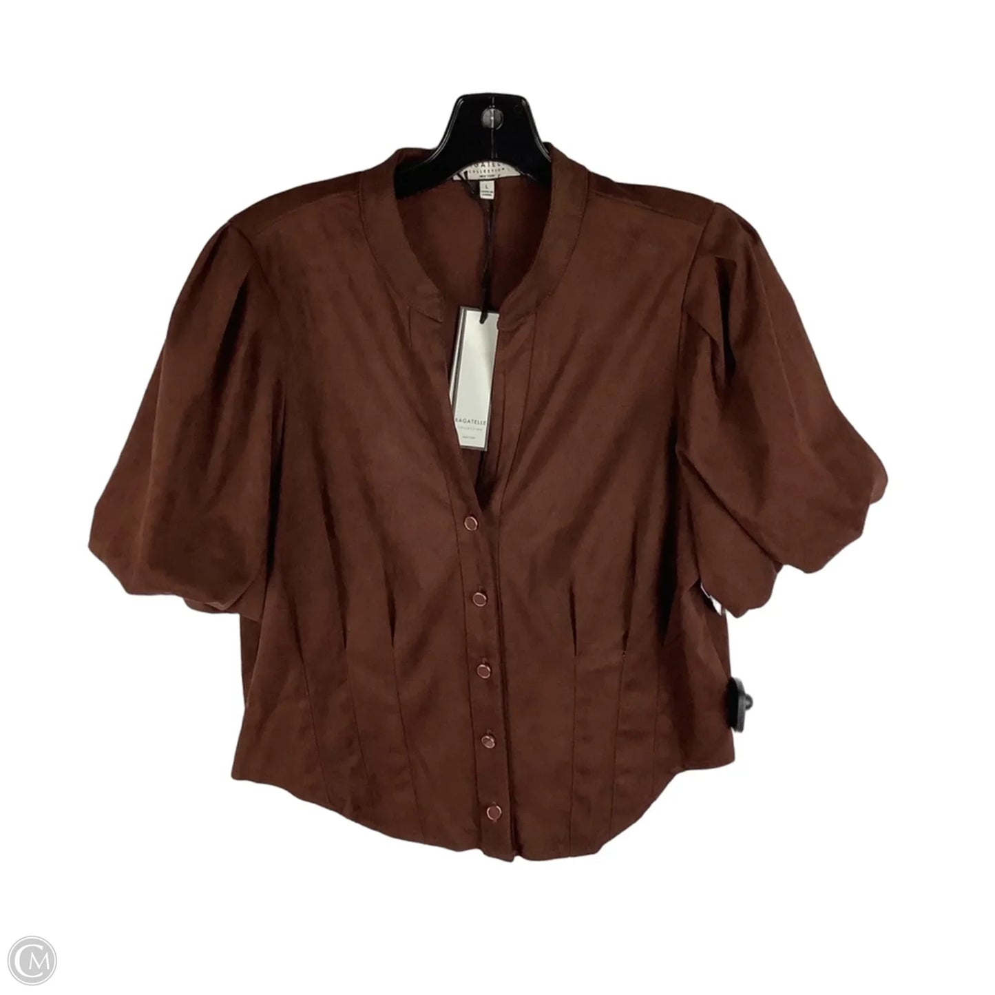 Top Short Sleeve By Bagatelle In Brown, Size: L