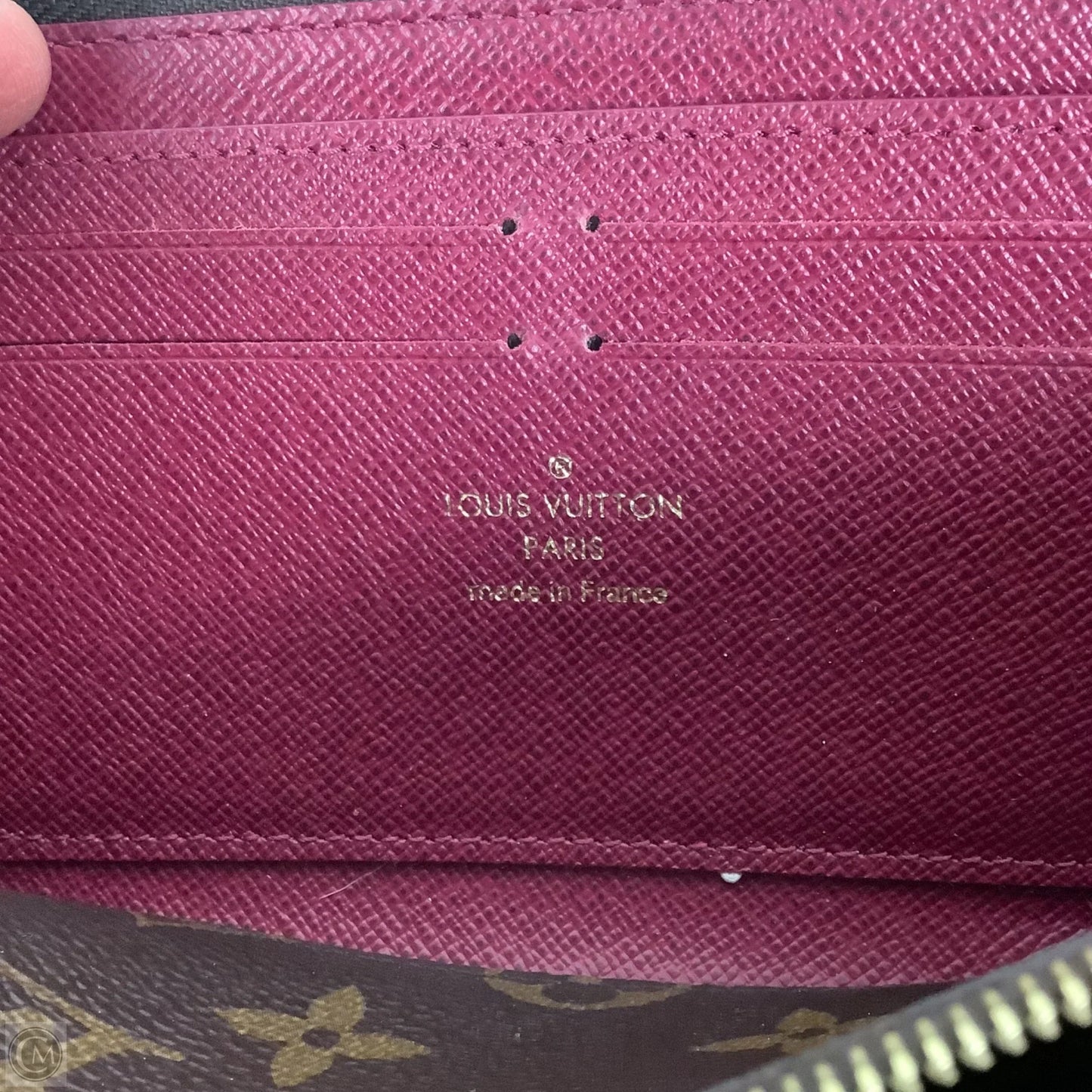 Wallet Luxury Designer By Louis Vuitton, Size: Medium