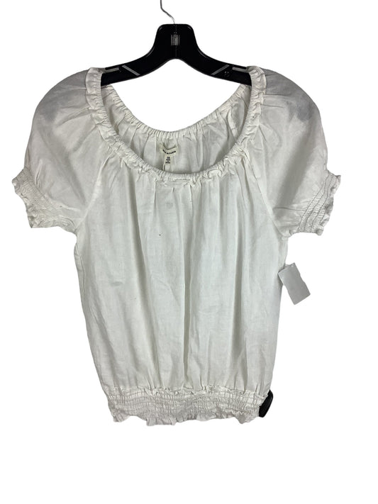 White Top Short Sleeve Max Studio, Size Xs