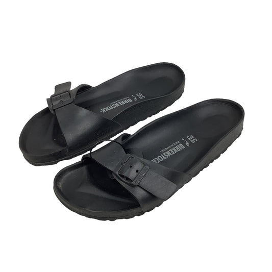 Black Sandals Flats Birkenstock, Size 9.5