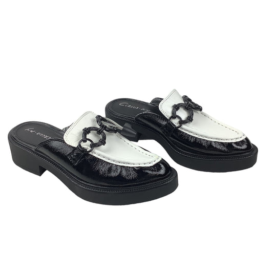 Black Shoes Flats Clothes Mentor, Size 6