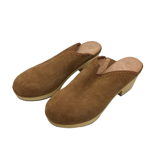 Beige Sandals Heels Block Frye And Co, Size 9.5