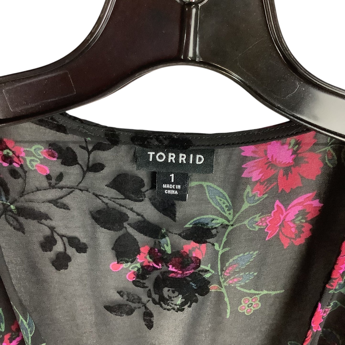 Top Long Sleeve By Torrid In Floral Print, Size: 1X