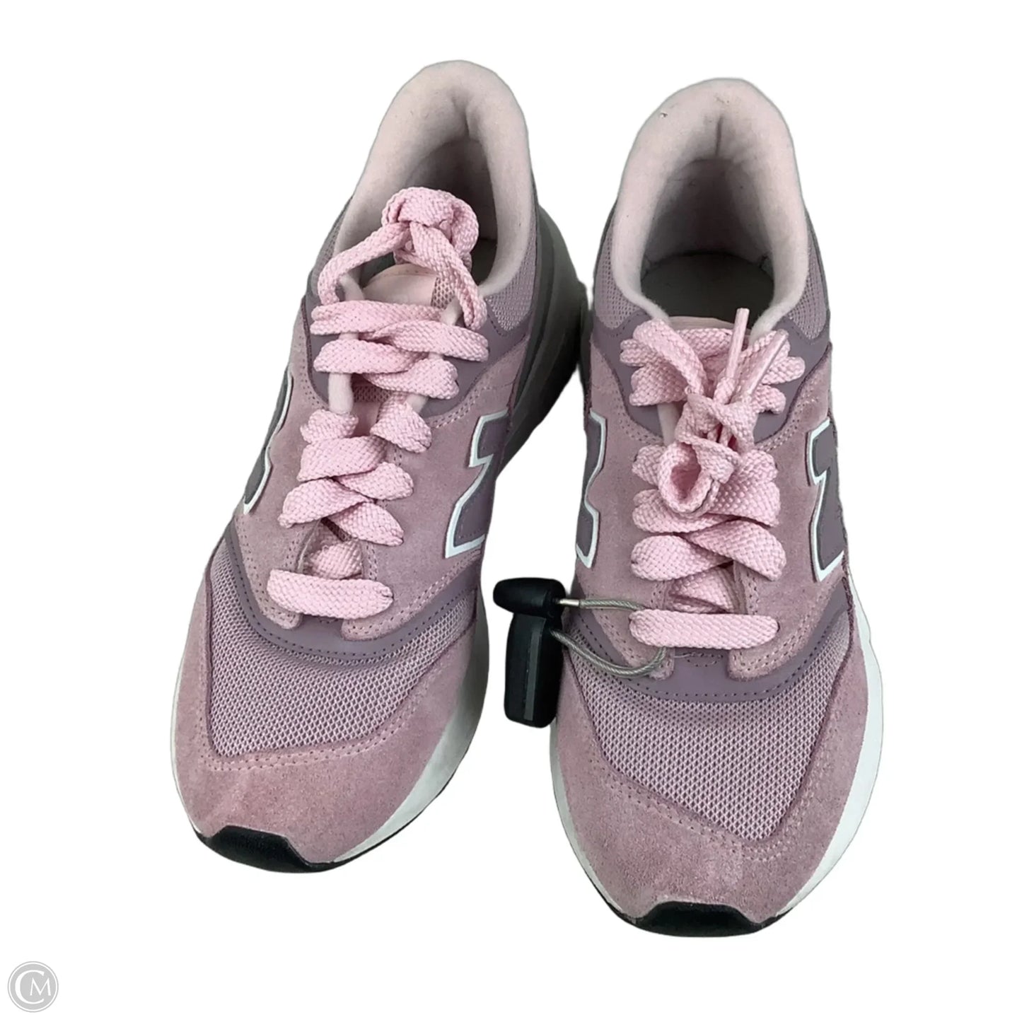 Shoes Sneakers By New Balance In Pink, Size: 8.5