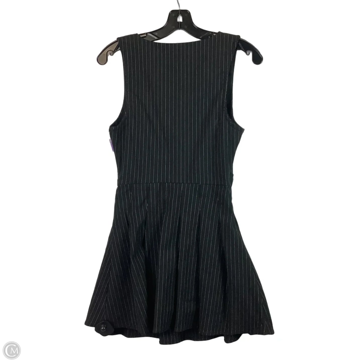Dress Casual Short By Madden Girl In Grey, Size: S
