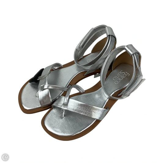 Sandals Flats By Franco Sarto In Silver, Size: 7