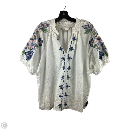 Top Short Sleeve By Crown And Ivy In White, Size: Xl