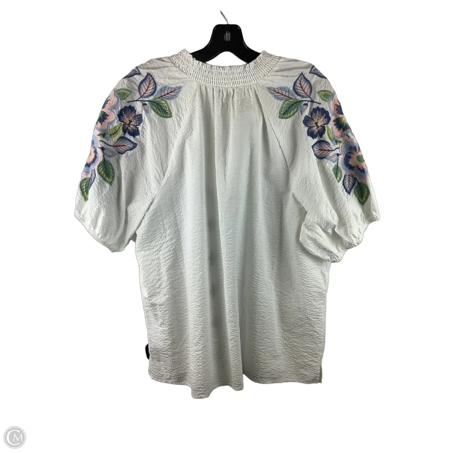 Top Short Sleeve By Crown And Ivy In White, Size: Xl