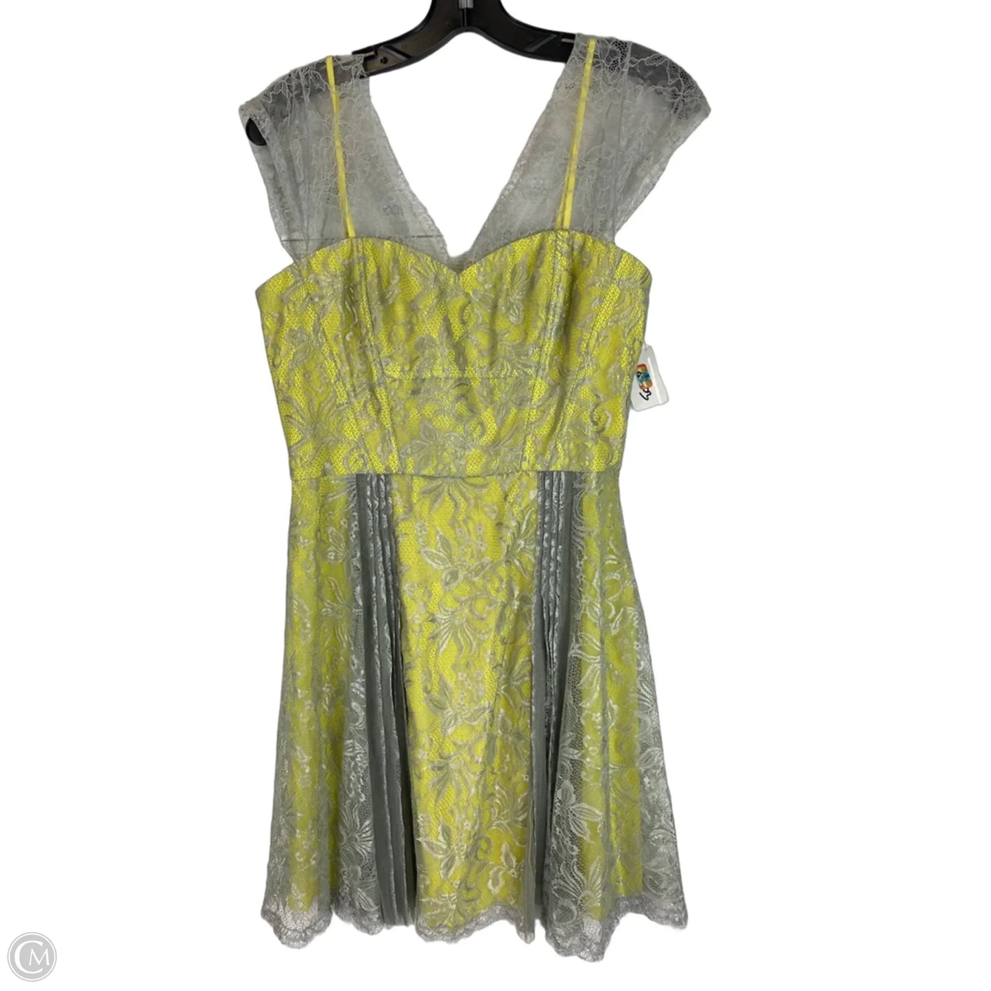 Dress Party Short By Bcbgmaxazria In Yellow, Size: 6