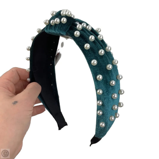 Hair Accessory By Clothes Mentor, Size: